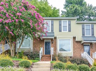 6131 Highcastle Ct, Raleigh, NC 27613