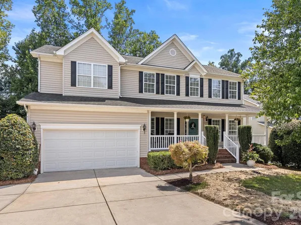 4431 Sunset Rose Dr, Fort Mill, SC 29708