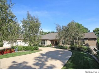 18 Island Bay Ln, Springfield, IL 62712