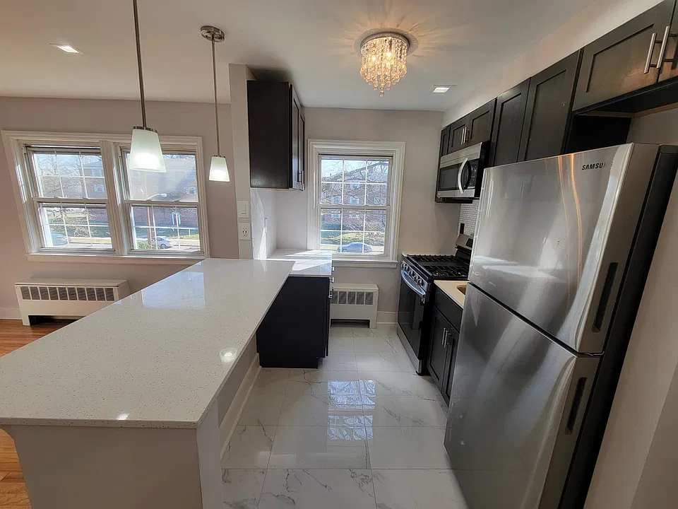 85 Forest Hill Pkwy #3D