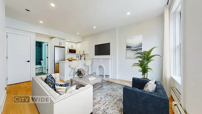 Rented by City Wide Apartments | media 9