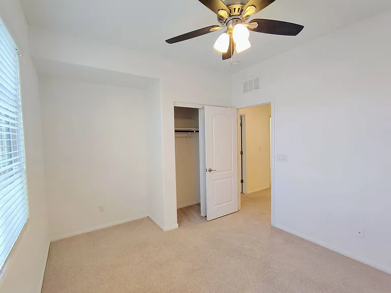 10095 Lady Apple Dr — Photo 17