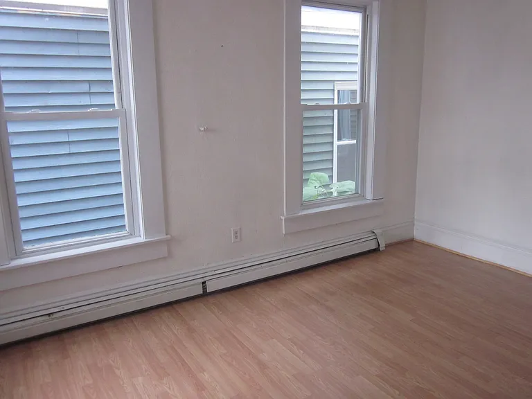 30 Fort Hill Ave — Photo 9