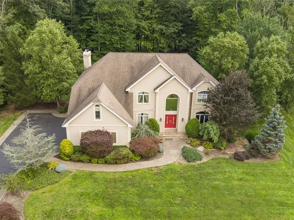 29 Oxford Drive, Suffern, NY 10901