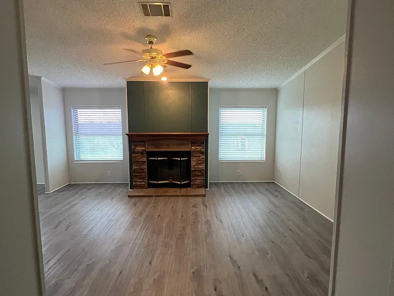 family room from hallway