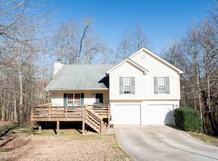 523 Redbud Ln, Mount Airy, GA 30563