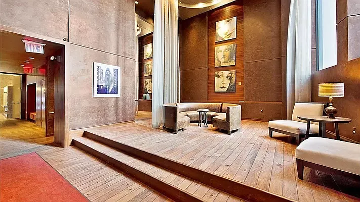 Rented by Level Group | media 40