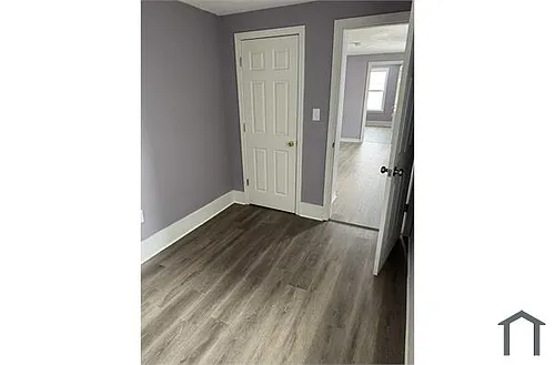 38 Central St Photo 1