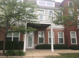 1714 Simms St #0, Aurora, IL 60504