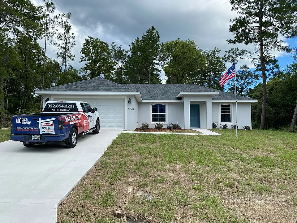 4490 SW 150th Pl