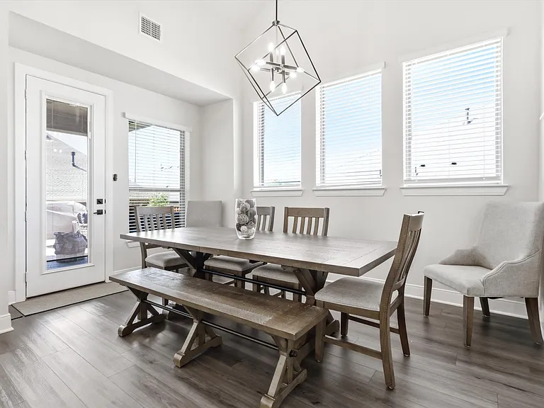 603 Crystal View Dr — Photo 13