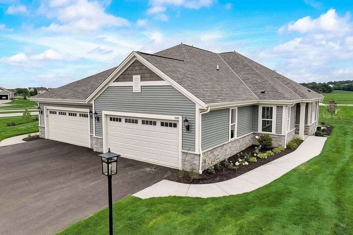 1455 Sandhill LANE UNIT 2402, Mukwonago, WI 53149 MLS 1851639 Zillow