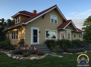 2140 200th Rd, Cottonwood Falls, KS 66845