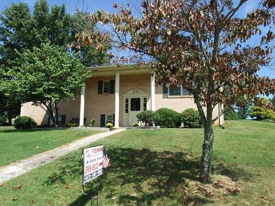 1st image of 1344 Grand Dr