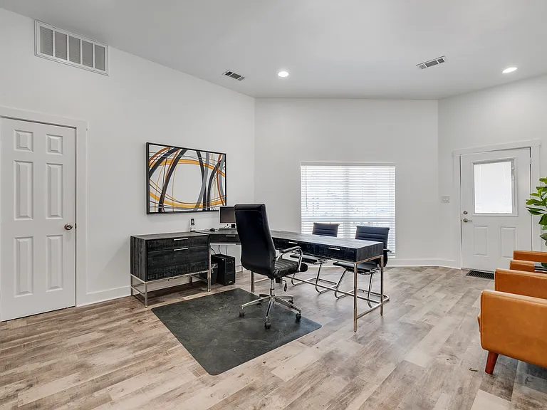 Bent Creek Apartments — Photo 8