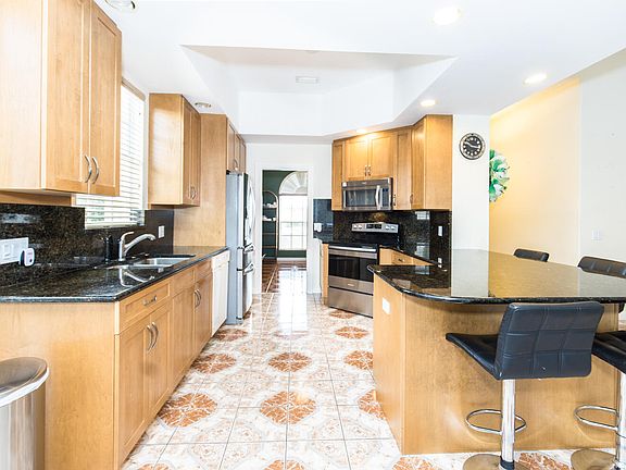 4th image of 8517 E Garden Oaks Cir