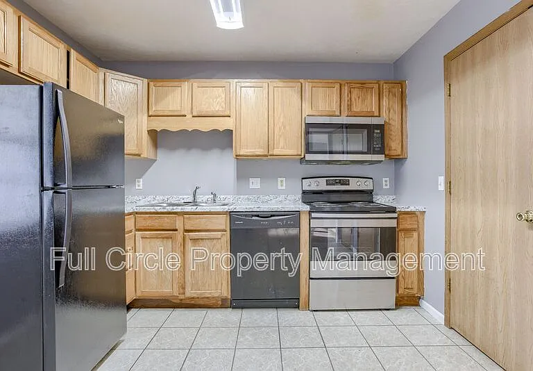 2710 N 1st St #2 — Photo 6