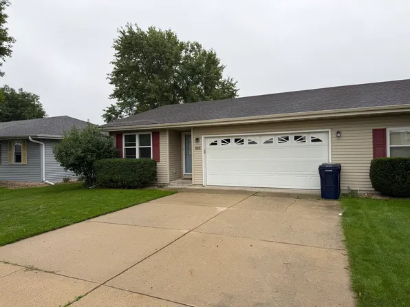 2804 Carrousel Ln, Janesville, WI 53545
