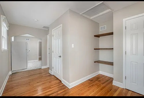 117.5 Adela Ave #2 Photo 1