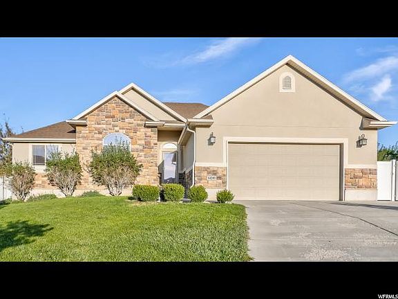 2nd image of 14281 S Heartstone Cir