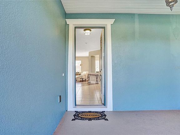5th image of 516 Cascading Creek Ln