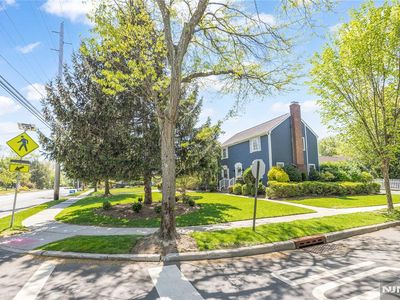700 Ackerman Ave, Glen Rock, NJ, 07452