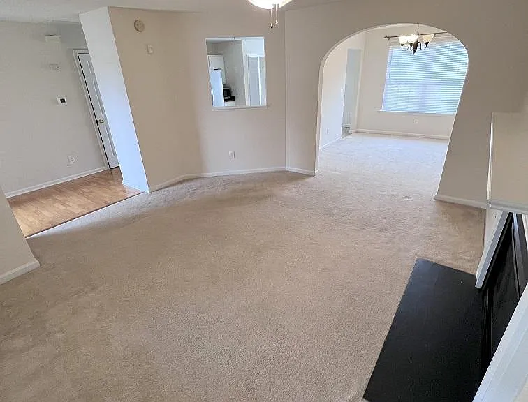 12 Kimbrough Ct — Photo 2
