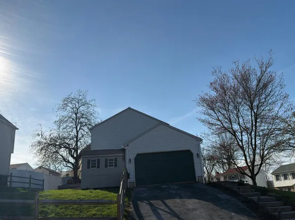 200 Caravan Dr, Birdsboro, PA 19508