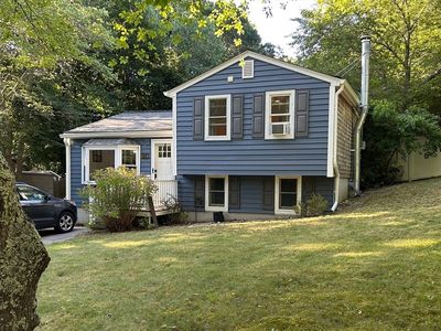 22 Presidents Ln, Plymouth, MA, 02360