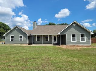 205 Doublegate Dr, Bonaire, GA 31005