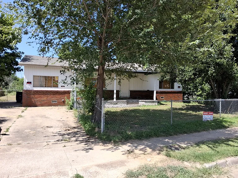 4623 W 3rd St — Photo 18