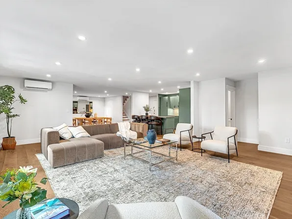 935 Washington St APT 8, Newton, MA 02460