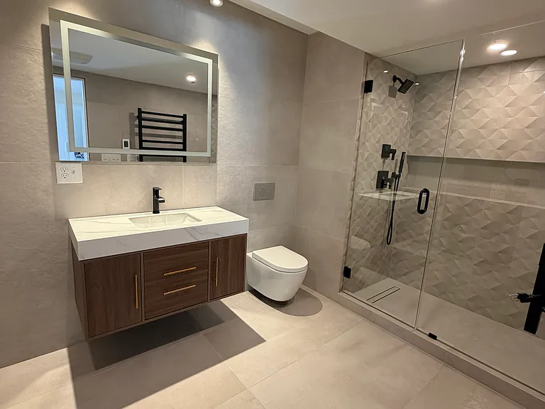 19 Ferdinand St #4 — Photo 13