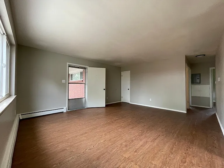 7352 W 3rd Ave — Photo 6