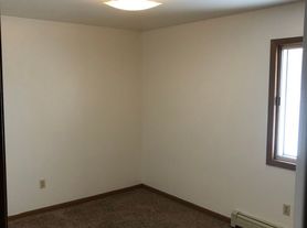 175 Cimarron Ct, 175 G