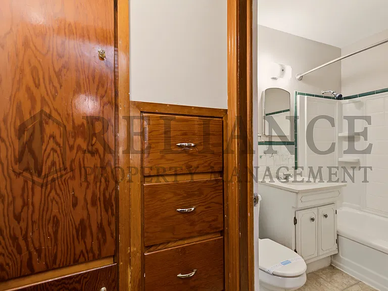 1620 E Selma St — Photo 45