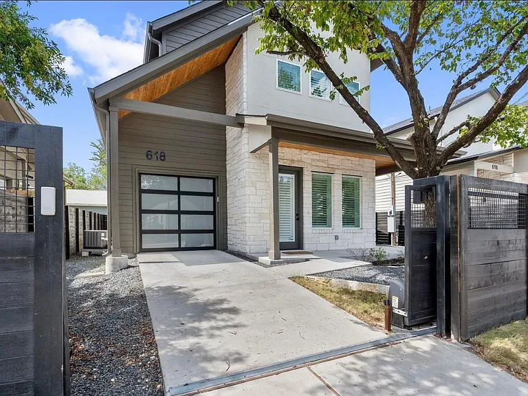 Front of property, 1 car garage