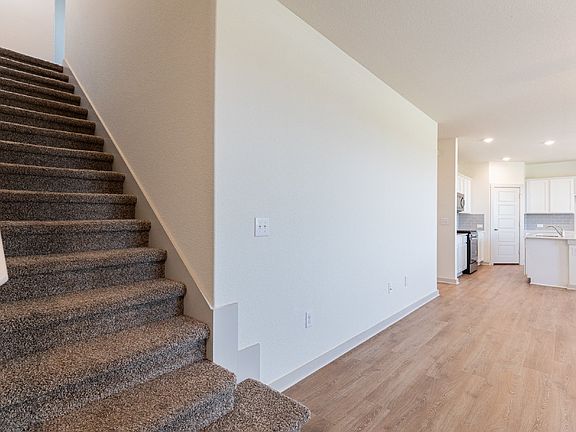 5th image of 13701 McArthur Dr