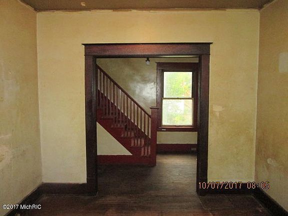 5th image of 463 Umatilla St SE