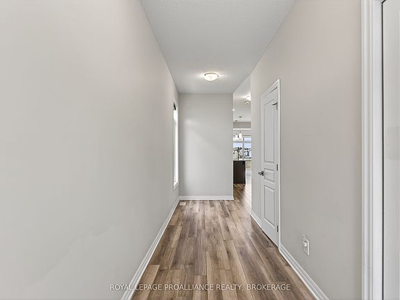 4th image of 322 Holden St
