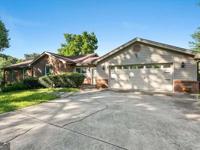 2626 N Crestview Dr SW, Grayson, GA, 30017