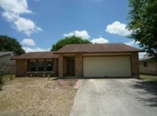 8226 Babe Ruth St, San Antonio, TX 78240
