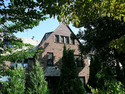 Sold by The Coop Connection LLC | media 78