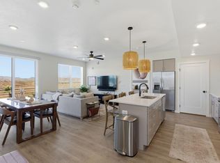 961 W Akoya Pearl Rd #300, Saint George, UT 84790