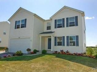 412 Benton Rd, Lake Villa, IL 60046