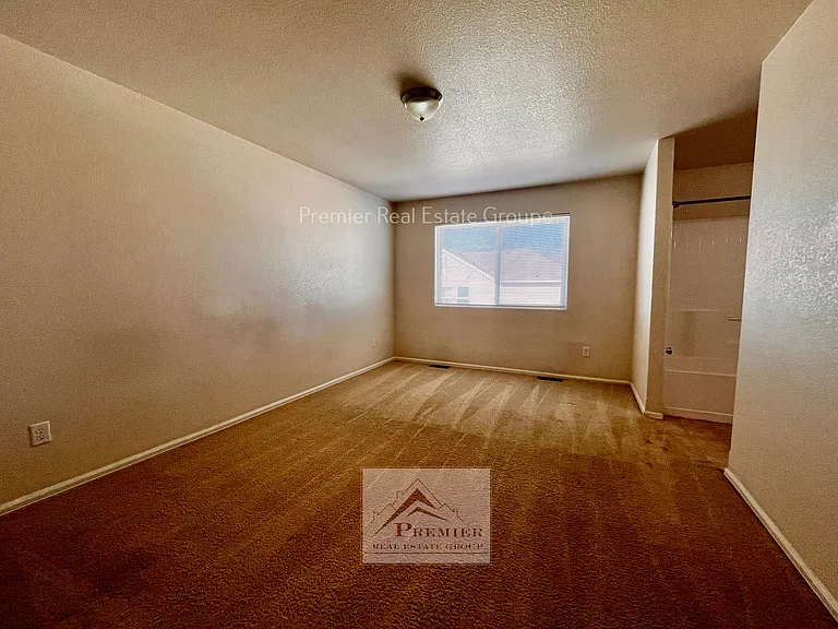 2179 Saint Claire Park Aly — Photo 7