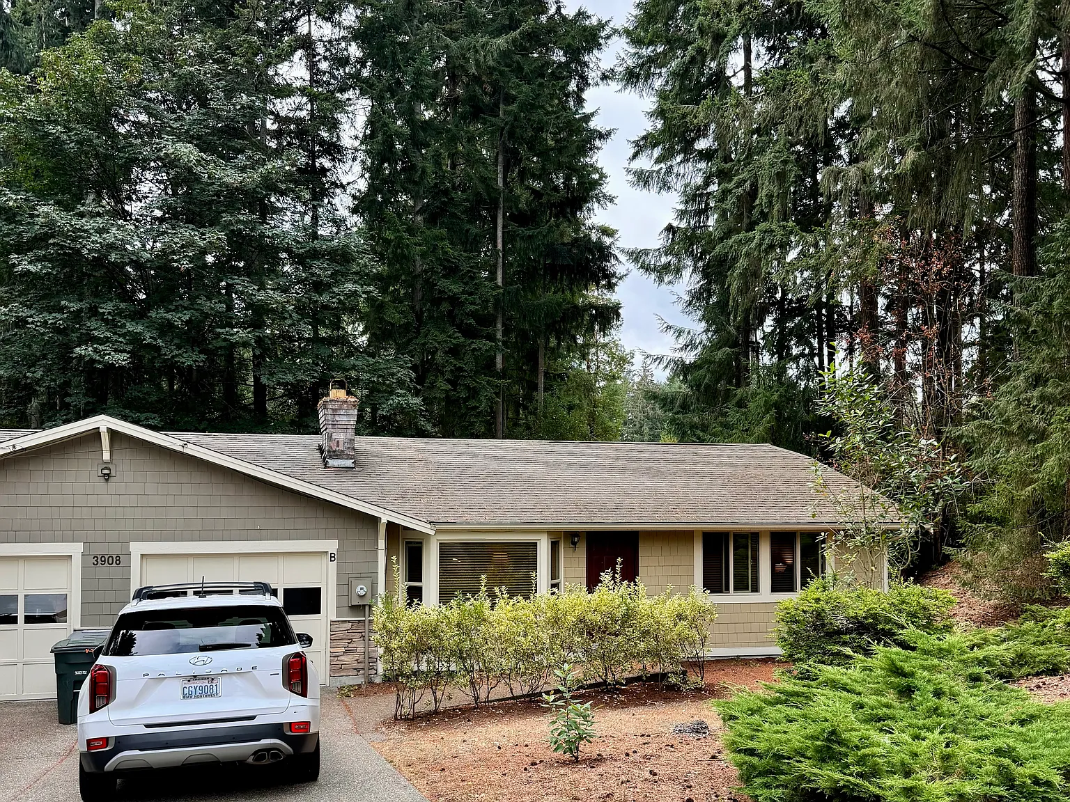 2 bed, 1.5 bath, 1200 sqft, $2,700 — Photo 2