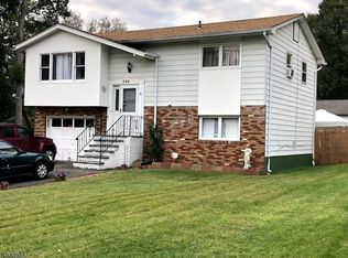 329 Durban Ave, Hopatcong, NJ 07843