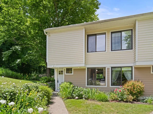 1 Keeler Close #1, Ridgefield, CT 06877