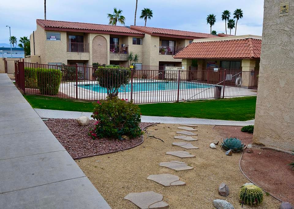 1st image of 81840 Avenue Del Mnr #A203